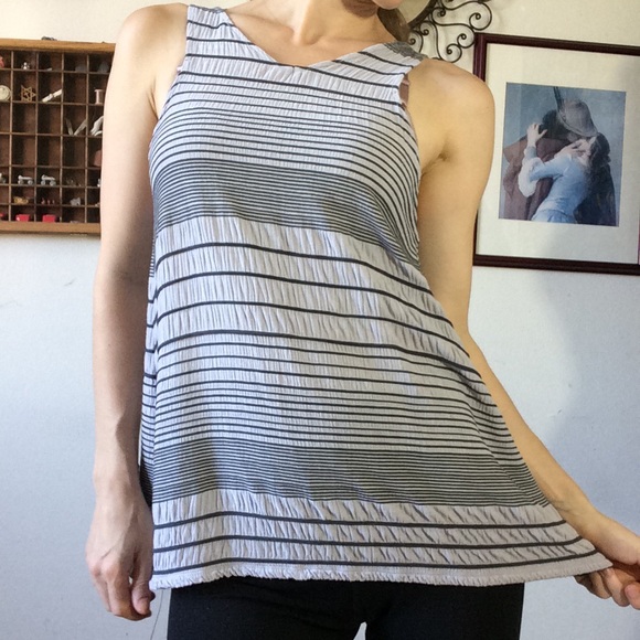 SOLD FILLMORE Anthropologie Deletta Grey - Picture 3 of 9